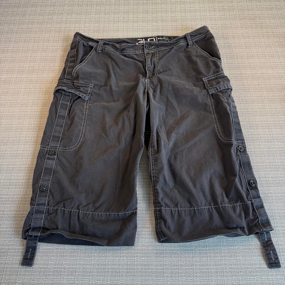 GLO Jeans Y2K Baggy Black women's Cargo Shorts